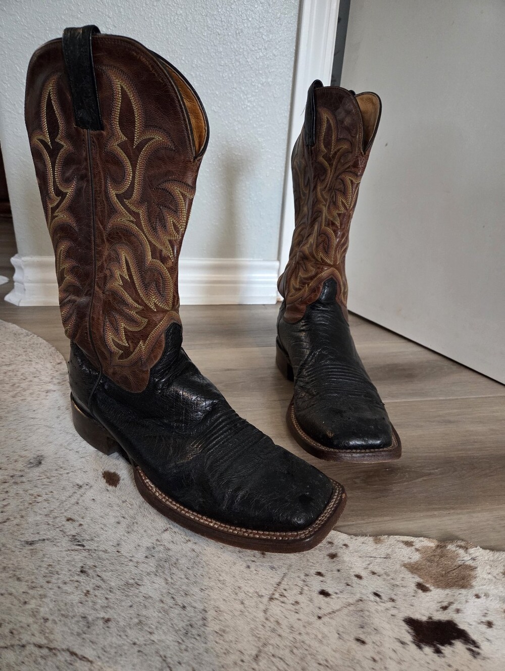 Justin Ostrich (Real) Men’s Western Cowboy Boots - Black & Brown Leather